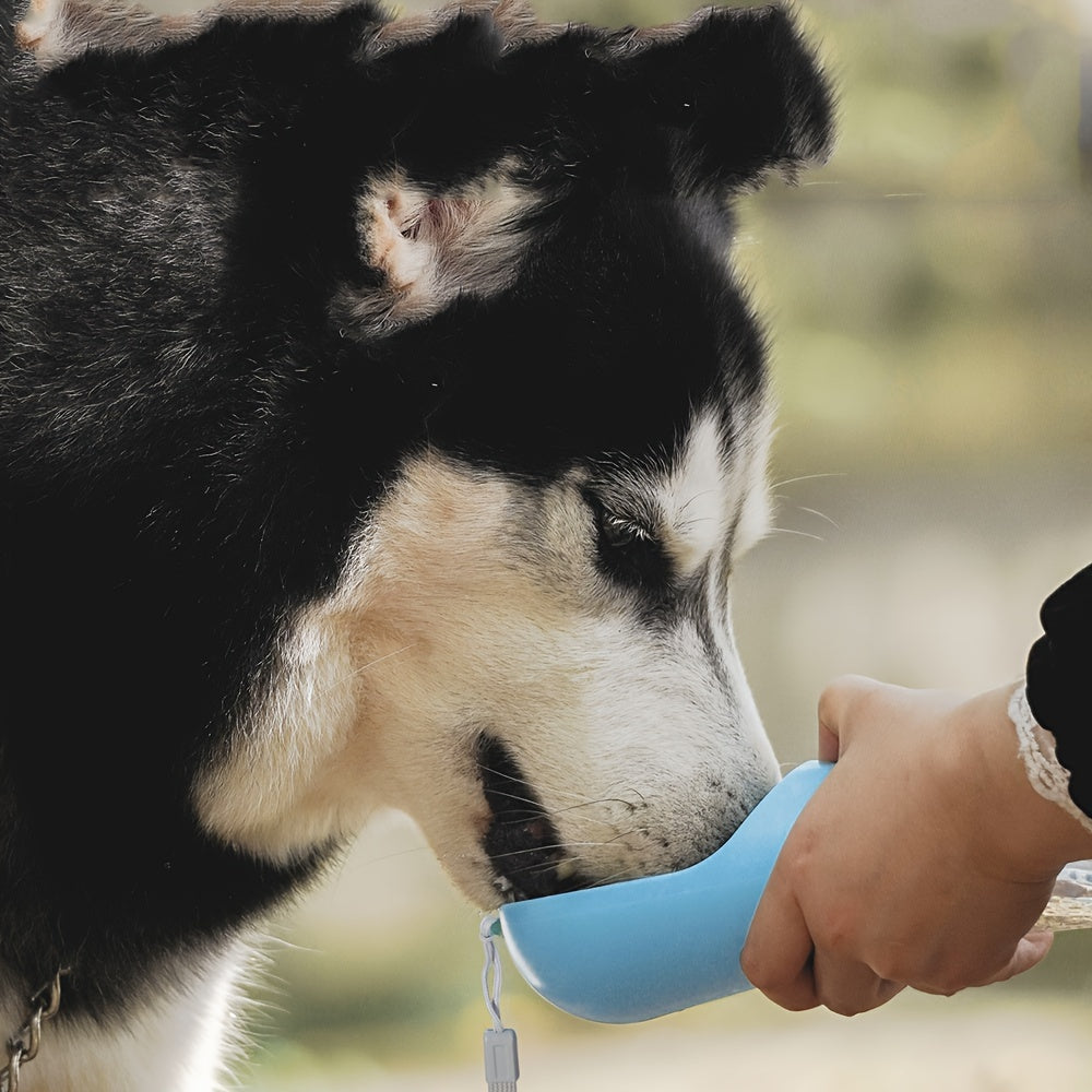 Portable Pet Water Bottle Dispenser